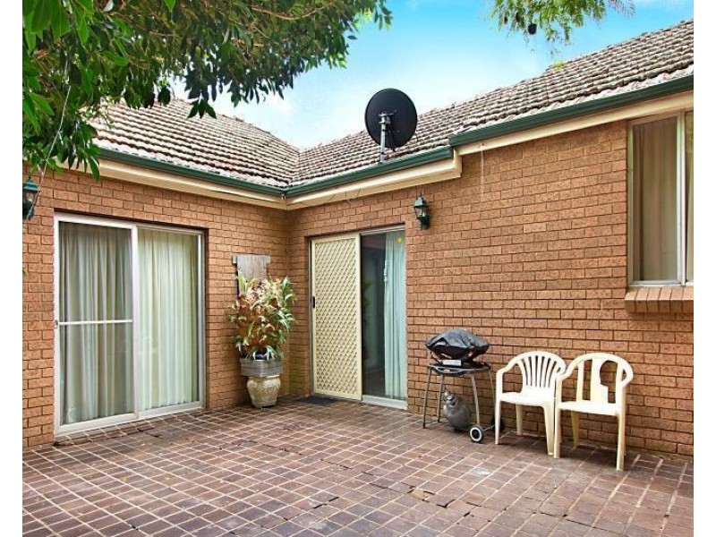 64 Evan Street, Penrith NSW 2750