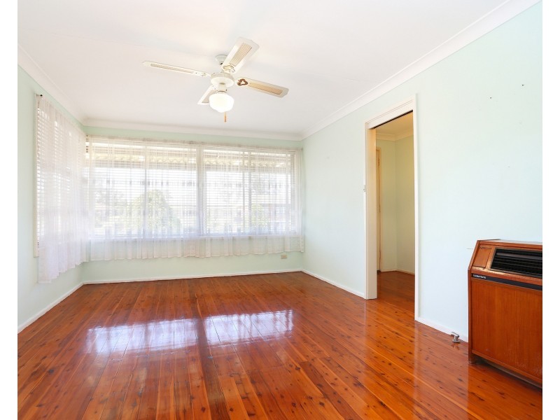 31 Pembroke Street, Cambridge Park NSW 2747