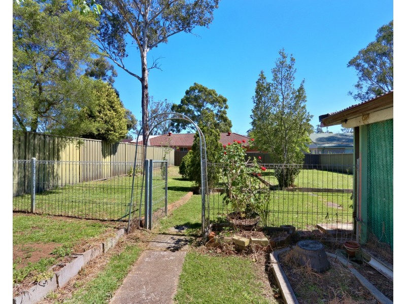 31 Pembroke Street, Cambridge Park NSW 2747