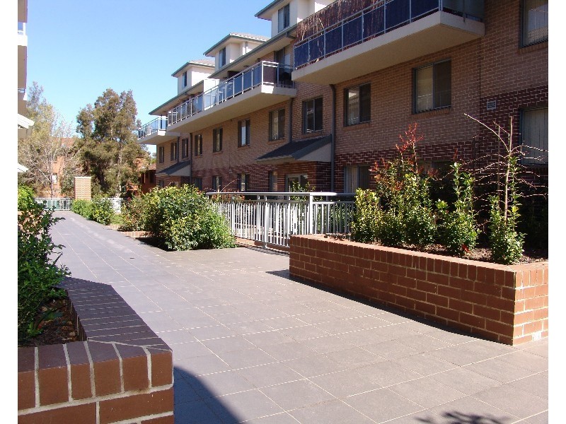 13/14-20 Parkes Avenue, Werrington NSW 2747