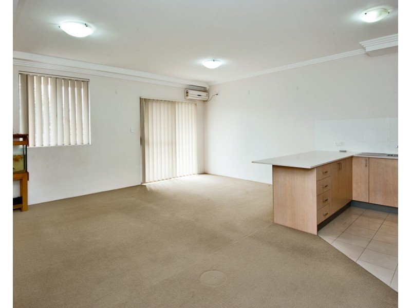 13/14-20 Parkes Avenue, Werrington NSW 2747