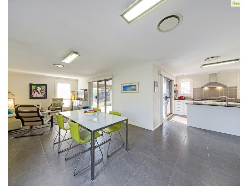 27 Lakeview Drive, Cranebrook NSW 2749