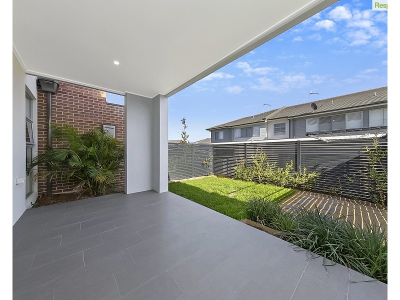 93 Bradley Street, Glenmore Park NSW 2745