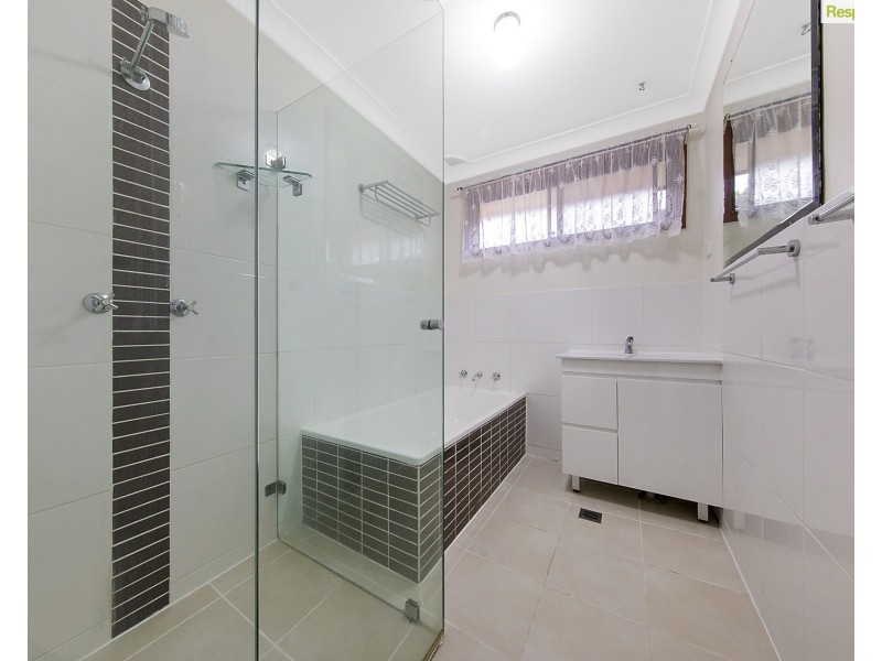 3 Peter Court, Jamisontown NSW 2750