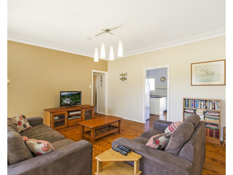 12 Amaroo Street, Kingswood NSW 2747