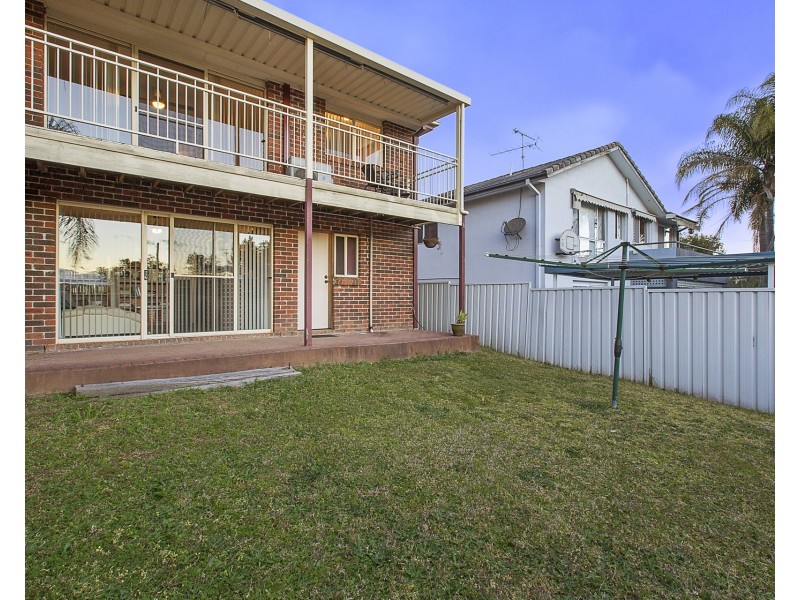 1/17 Lowanna Drive, South Penrith NSW 2750