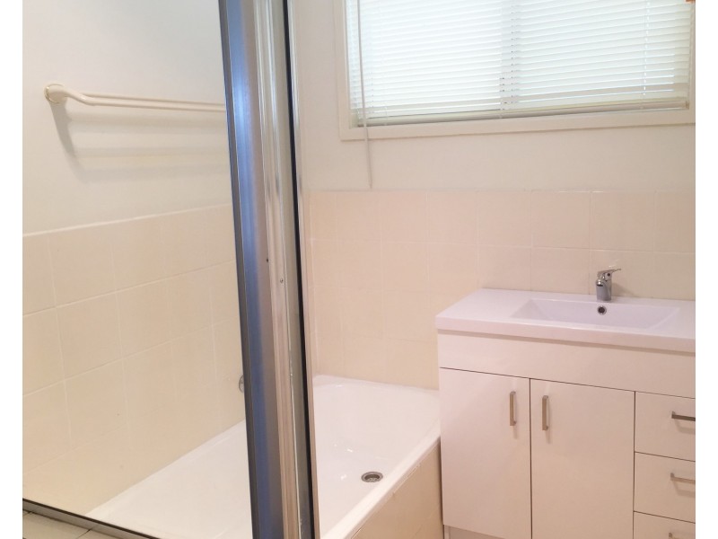 21 Warburton Crescent, Werrington County NSW 2747