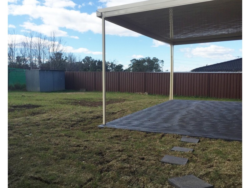 21 Warburton Crescent, Werrington County NSW 2747