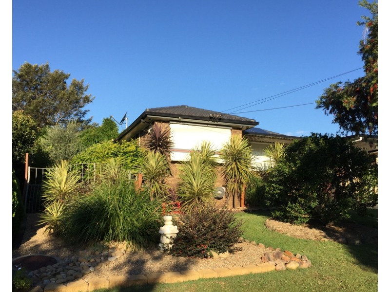 10 Hughes Avenue, Penrith NSW 2750