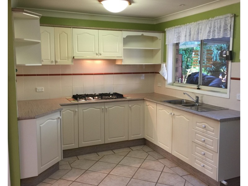 10 Hughes Avenue, Penrith NSW 2750