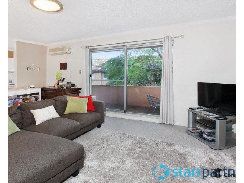 4/16 Thurston Street, Penrith NSW 2750