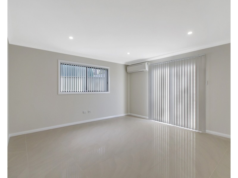 5A Moolana Parade, South Penrith NSW 2750