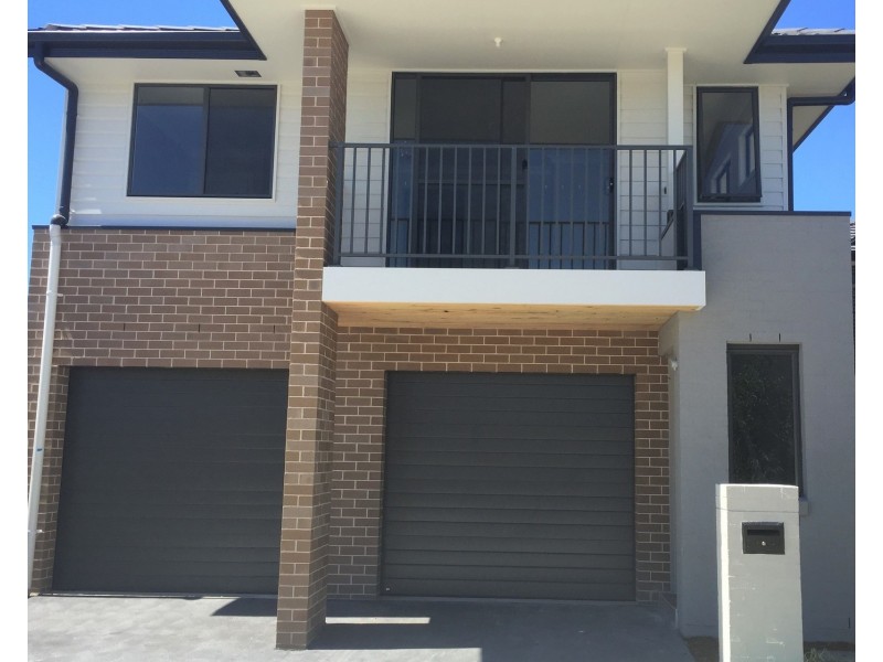 12a Walshaw Street, Penrith NSW 2750