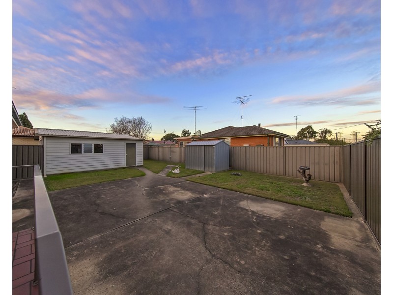 13 Munmora Place, Oxley Park NSW 2760