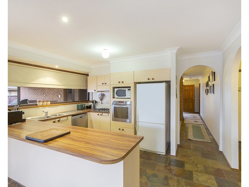 16 Mundowie Place, Claremont Meadows NSW 2747
