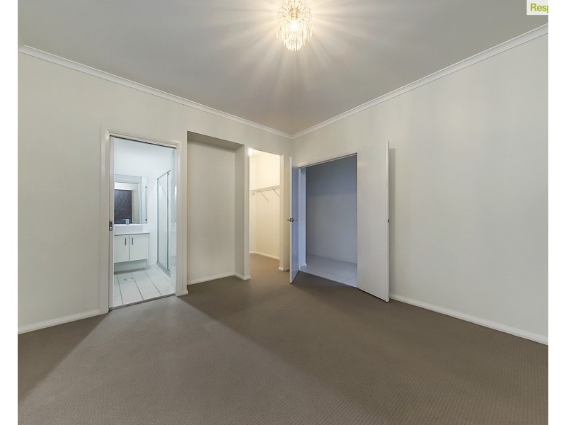 11 Bartlett Place, Penrith NSW 2750