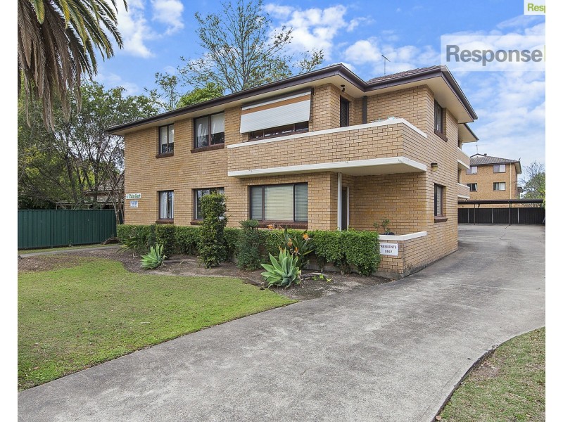 1/8 Macquarie Avenue, Penrith NSW 2750