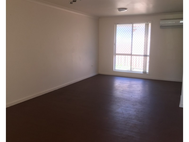 43 Sherringham Road, Cranebrook NSW 2749