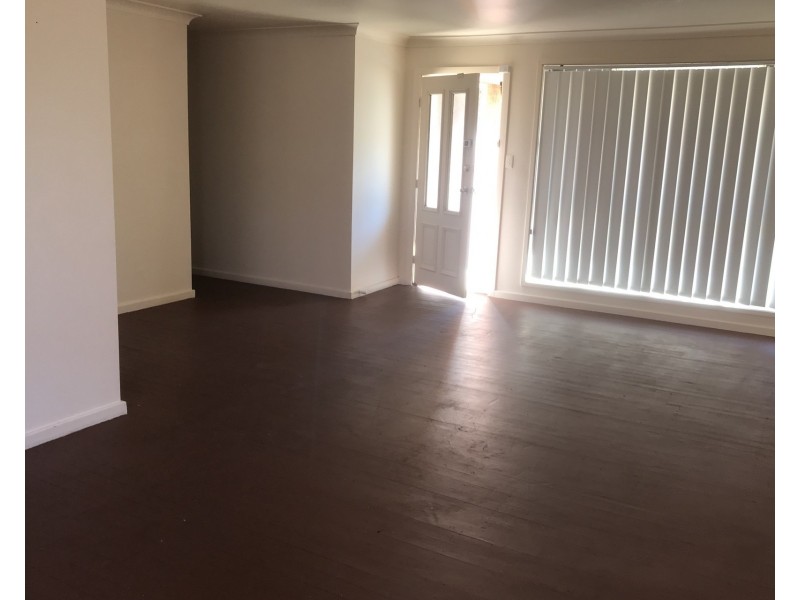 43 Sherringham Road, Cranebrook NSW 2749