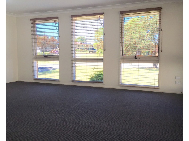 55 Warburton Crescent, Werrington County NSW 2747