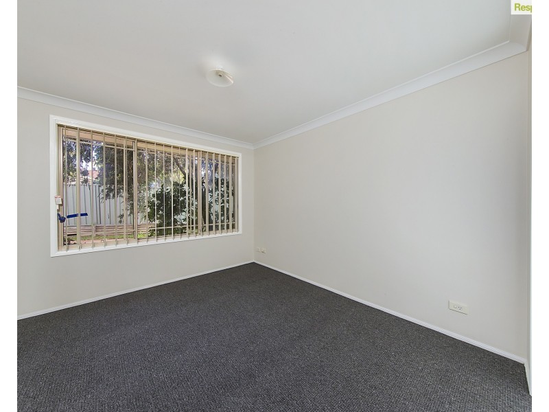 21 Waringa Crescent, Glenmore Park NSW 2745
