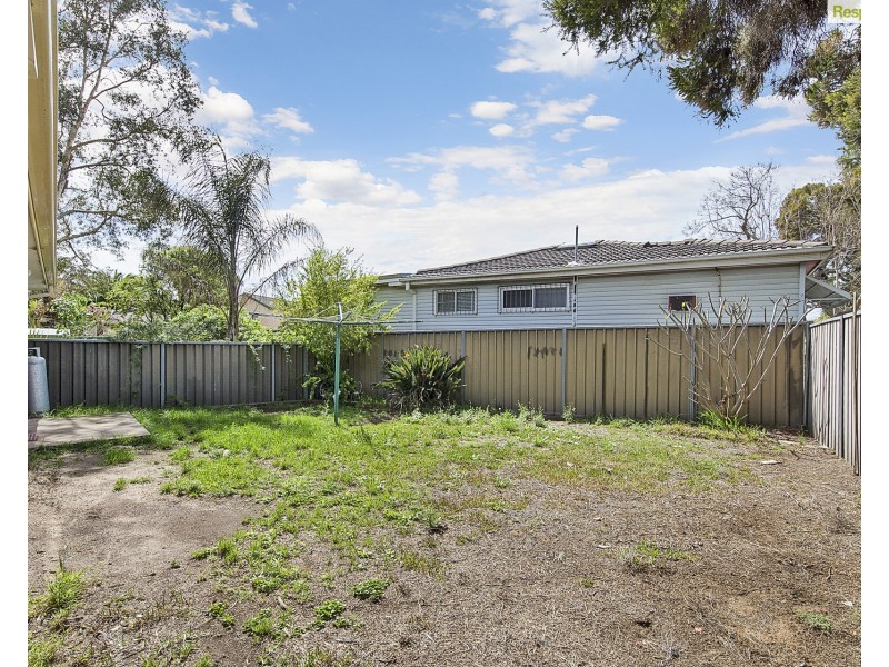 1B/1 Noela Place, Oxley Park NSW 2760