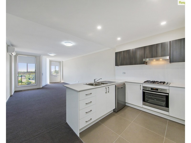B502/48-56 Derby Street, Kingswood NSW 2747
