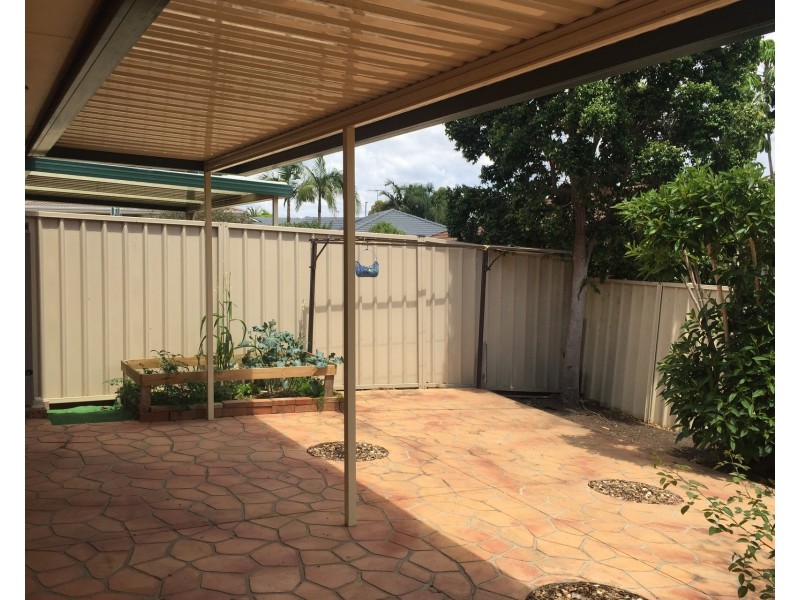 2/3 Tharkinna Close, Cranebrook NSW 2749