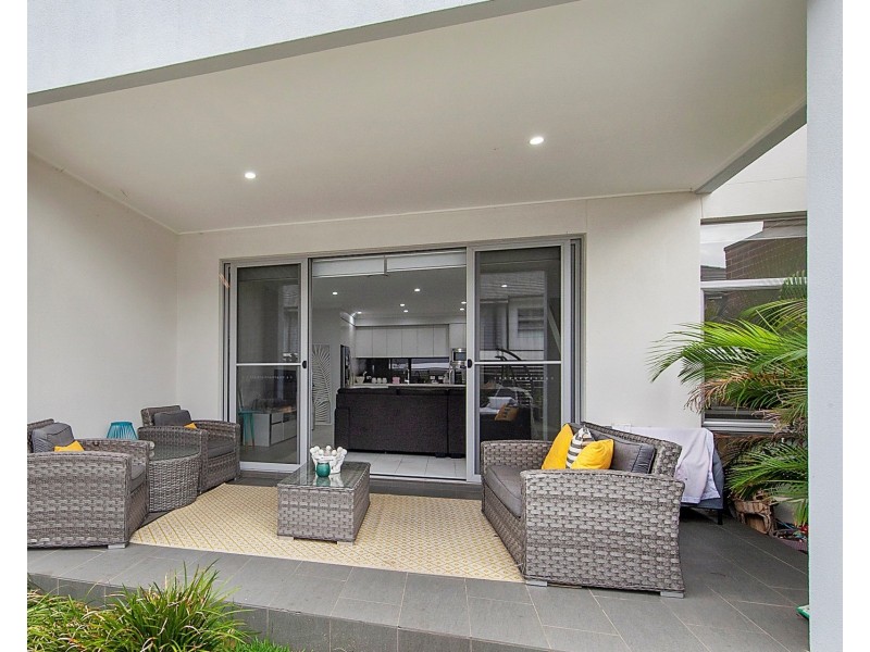 93 Bradley Street, Glenmore Park NSW 2745