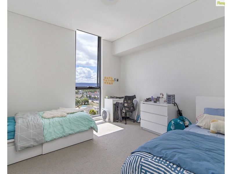 E932/1-39 Lord Sheffield Circuit, Penrith NSW 2750