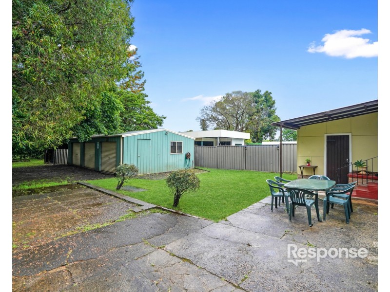 4 Ladbury Avenue, Penrith NSW 2750