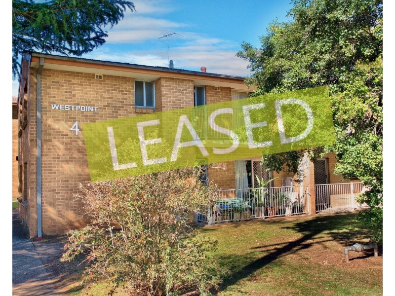 3/4 John Tipping Grove, Penrith NSW 2750