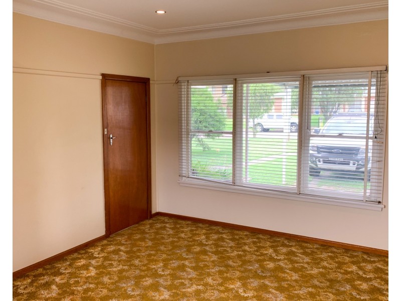 7 West Street, Kingswood NSW 2747