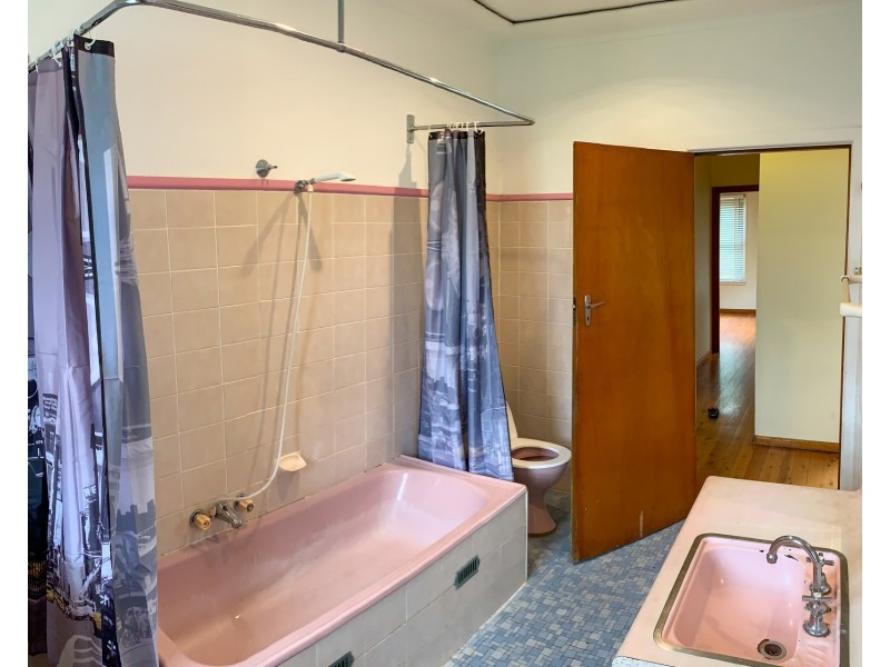 7 West Street, Kingswood NSW 2747