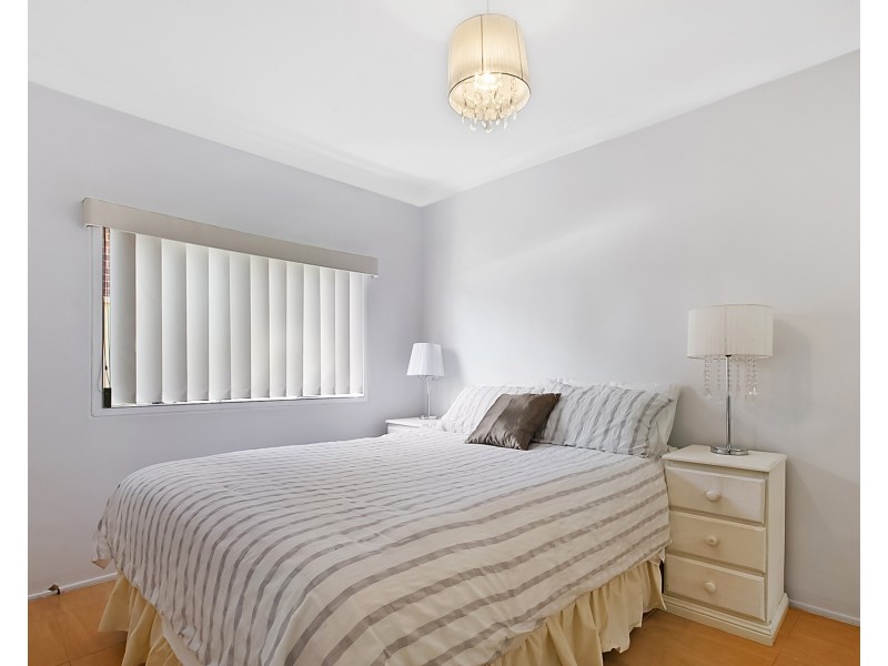 16 Besley Street, Cambridge Park NSW 2747