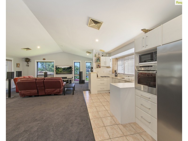 26 Fireball Avenue, Cranebrook NSW 2749