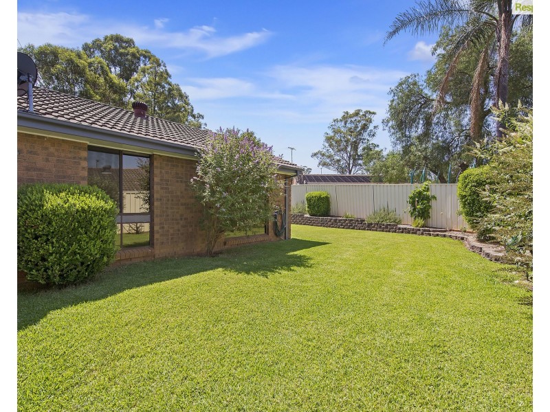 26 Fireball Avenue, Cranebrook NSW 2749