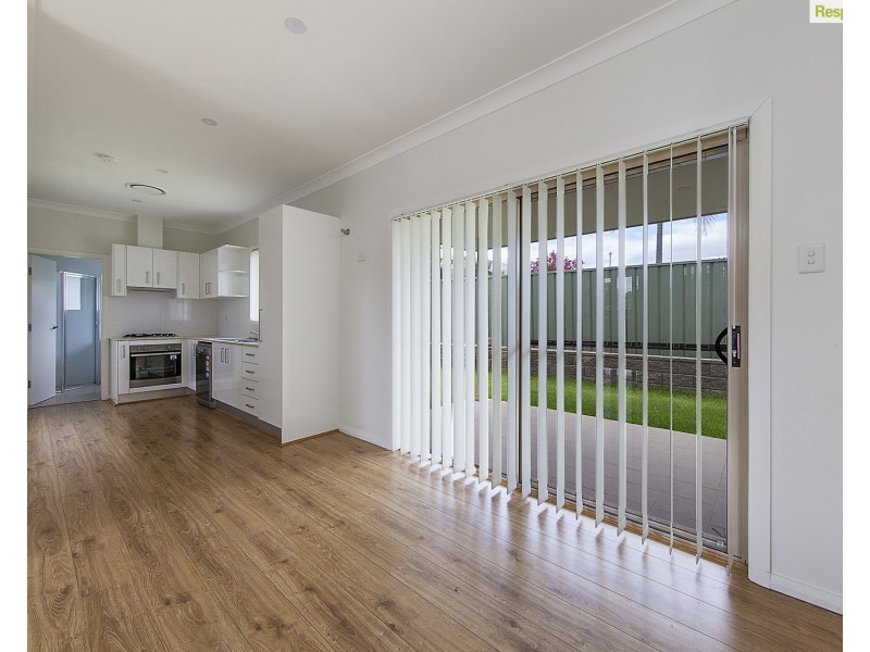 8a Hawthorn Road, Penrith NSW 2750