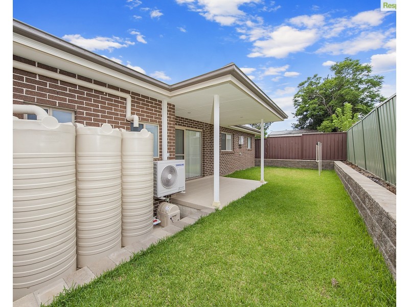 8a Hawthorn Road, Penrith NSW 2750