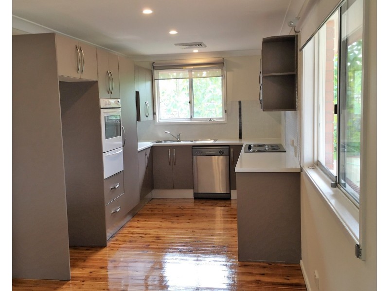 6 Arafura Avenue, Cranebrook NSW 2749