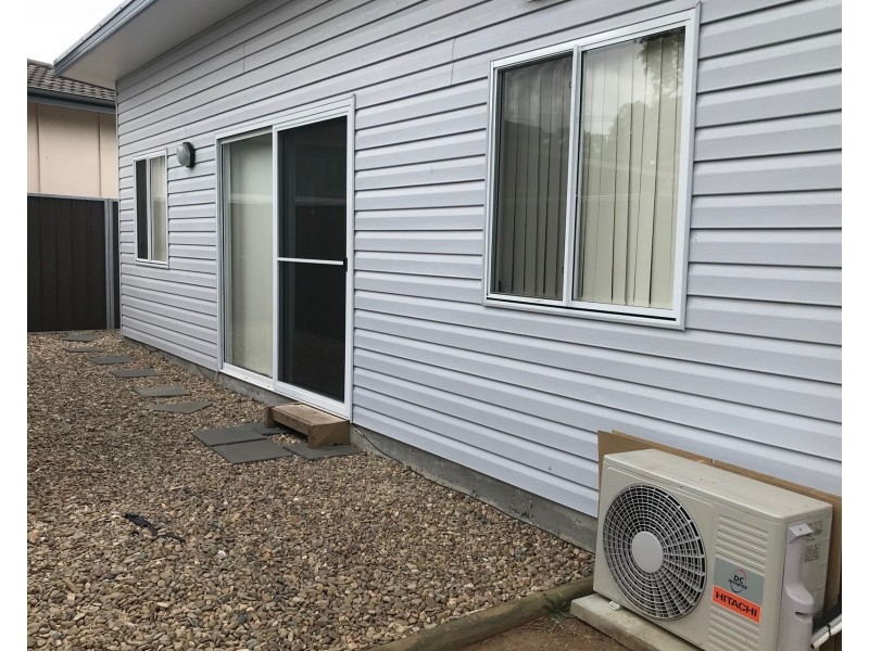 61a Marquesa Crescent, Lethbridge Park NSW 2770