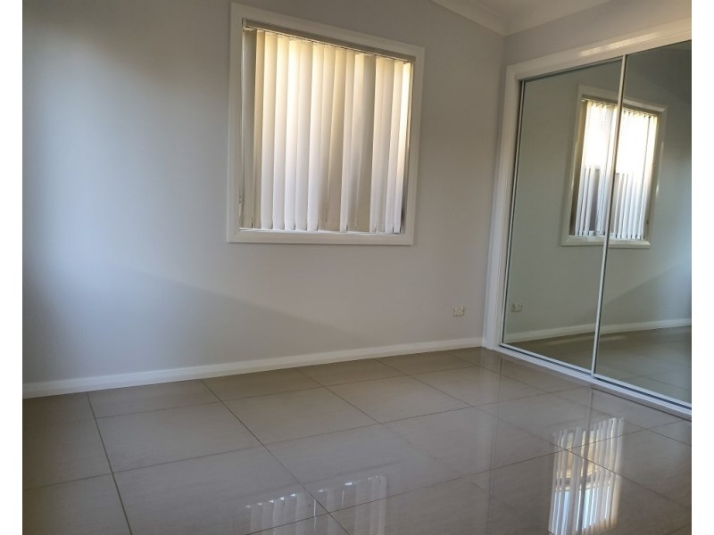 61a Marquesa Crescent, Lethbridge Park NSW 2770