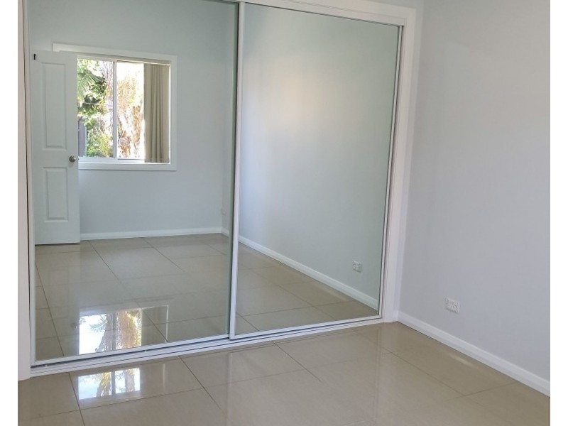 61a Marquesa Crescent, Lethbridge Park NSW 2770