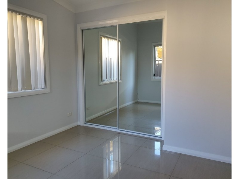 61a Marquesa Crescent, Lethbridge Park NSW 2770