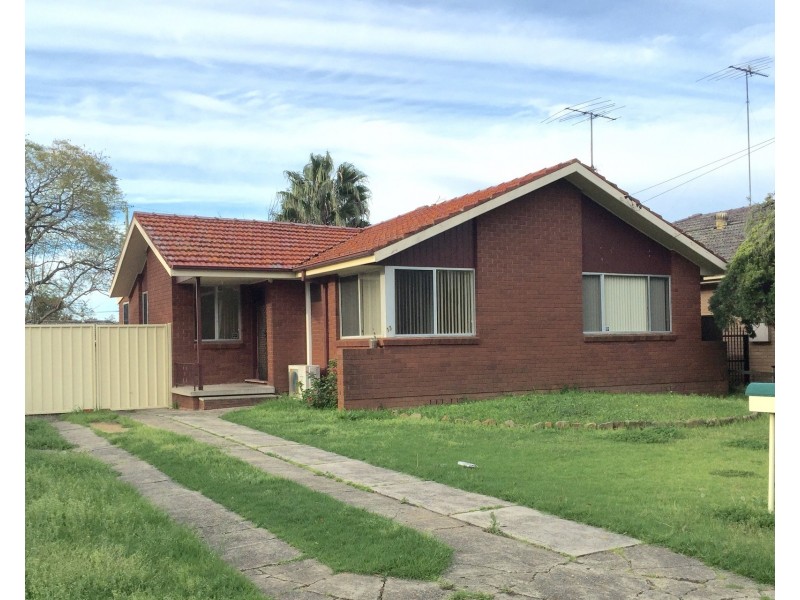 13 Edna Street, Kingswood NSW 2747