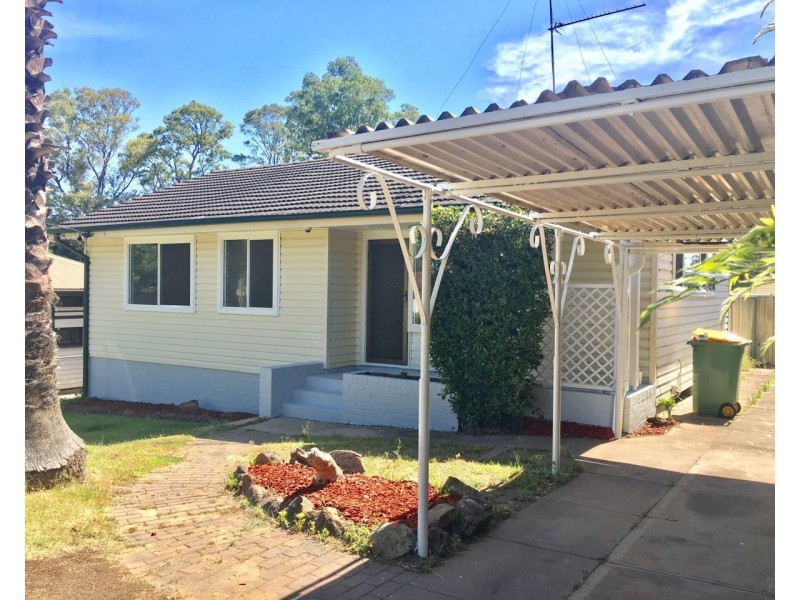 72 Penrose Crescent, South Penrith NSW 2750