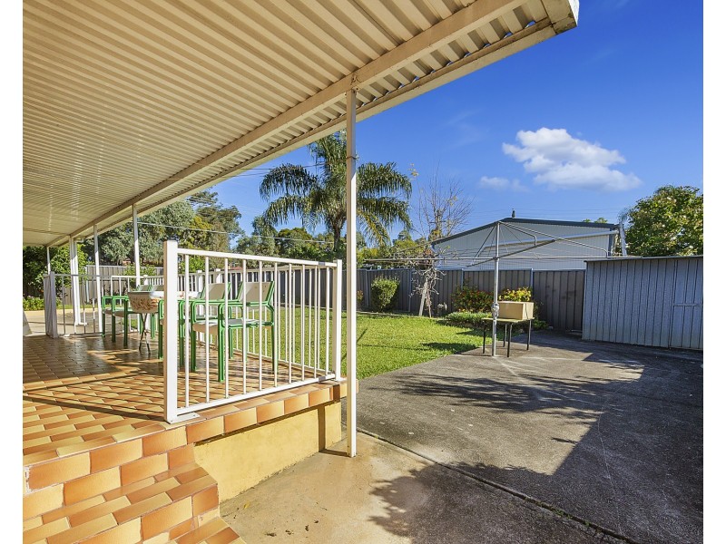 28 Munmora Place, Oxley Park NSW 2760