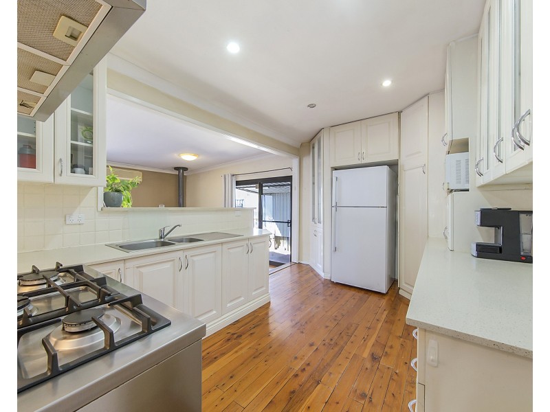 7 Dundee Street, Cambridge Park NSW 2747