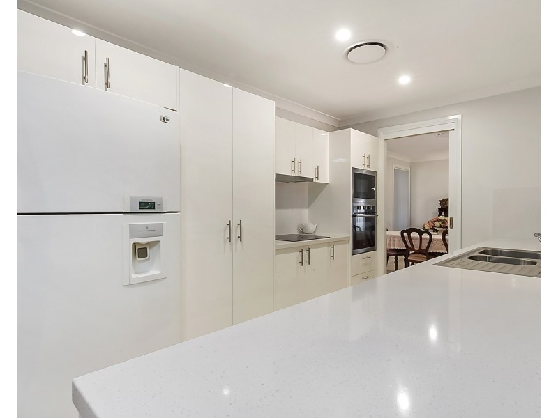 2 Veronica Place, Glenmore Park NSW 2745