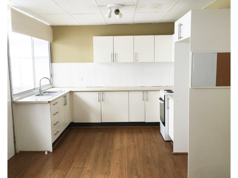 36 Barlow Street, Cambridge Park NSW 2747